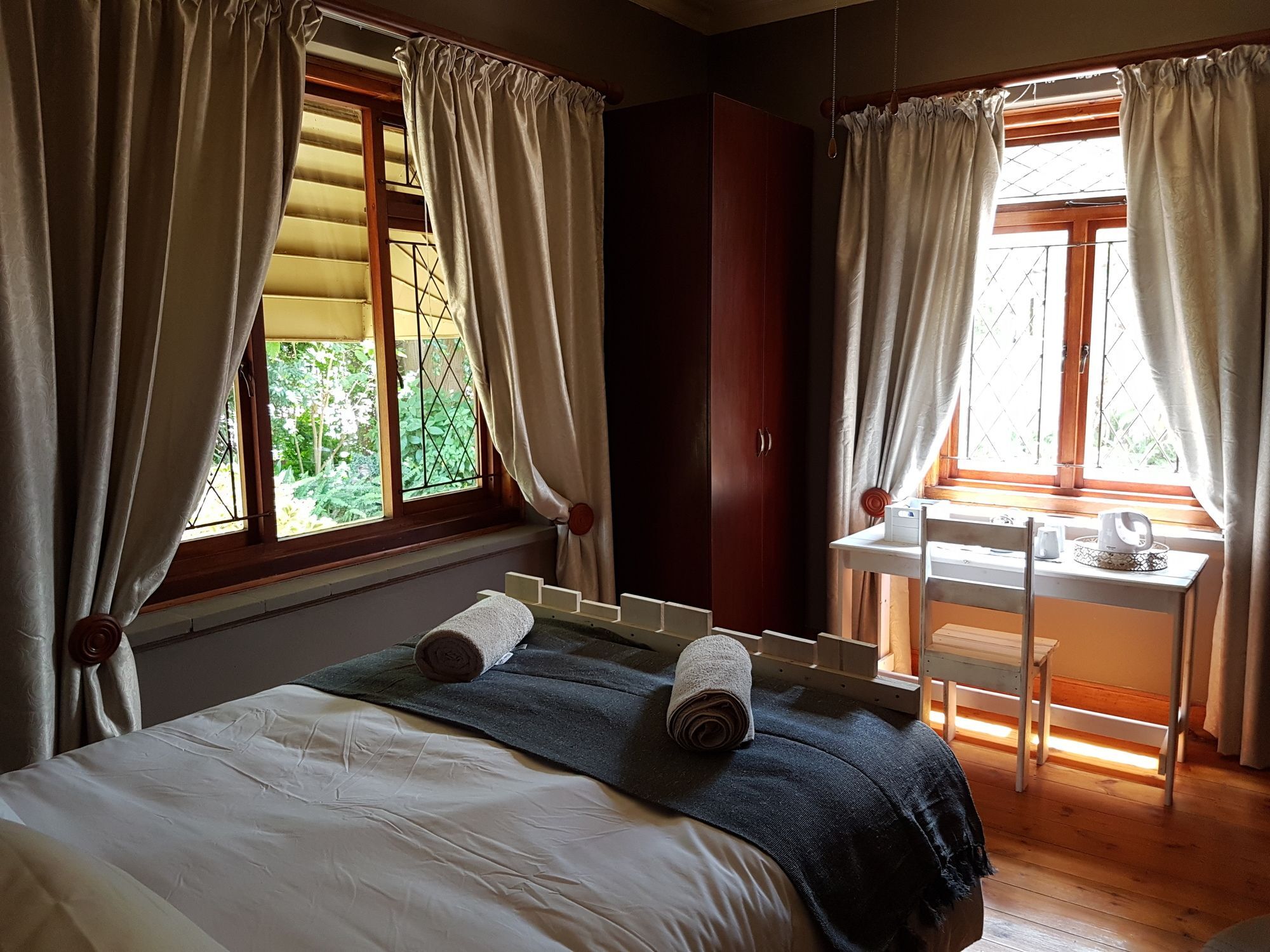 86 On Langenhoven Bed & Breakfast Oudtshoorn Exterior foto